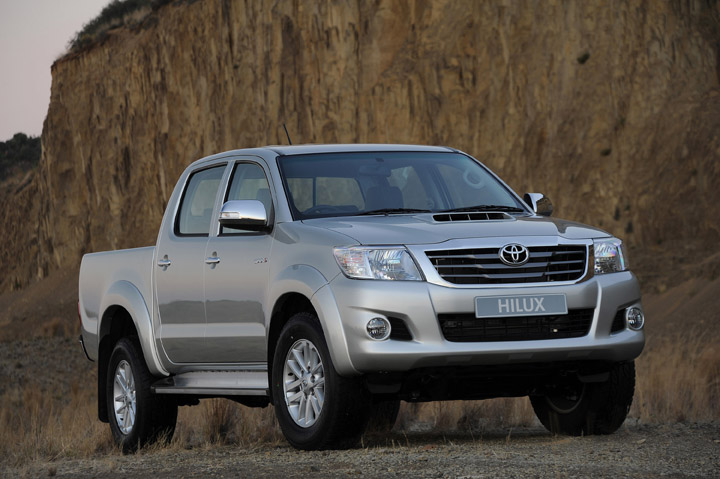 2012 Toyota Hilux 3.0 D-4D Raider front