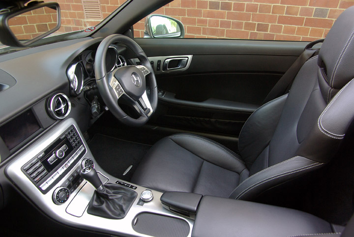 2012 Mercedes Benz SLK 200 interior